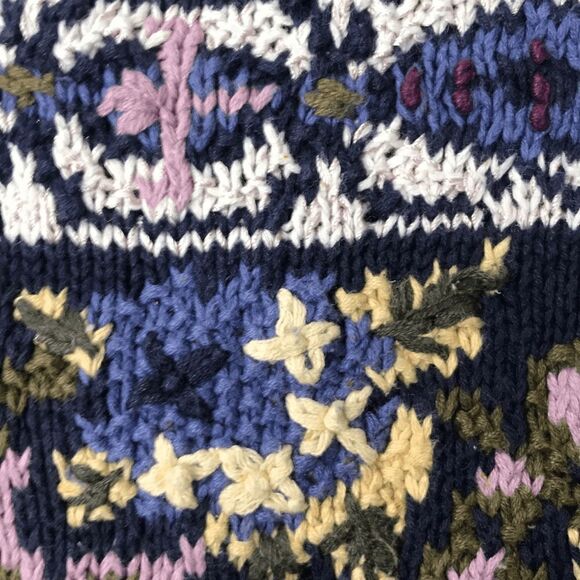 Jennifer Reed hand knitted navy & floral boxy sweater size small petite - Picture 7 of 10